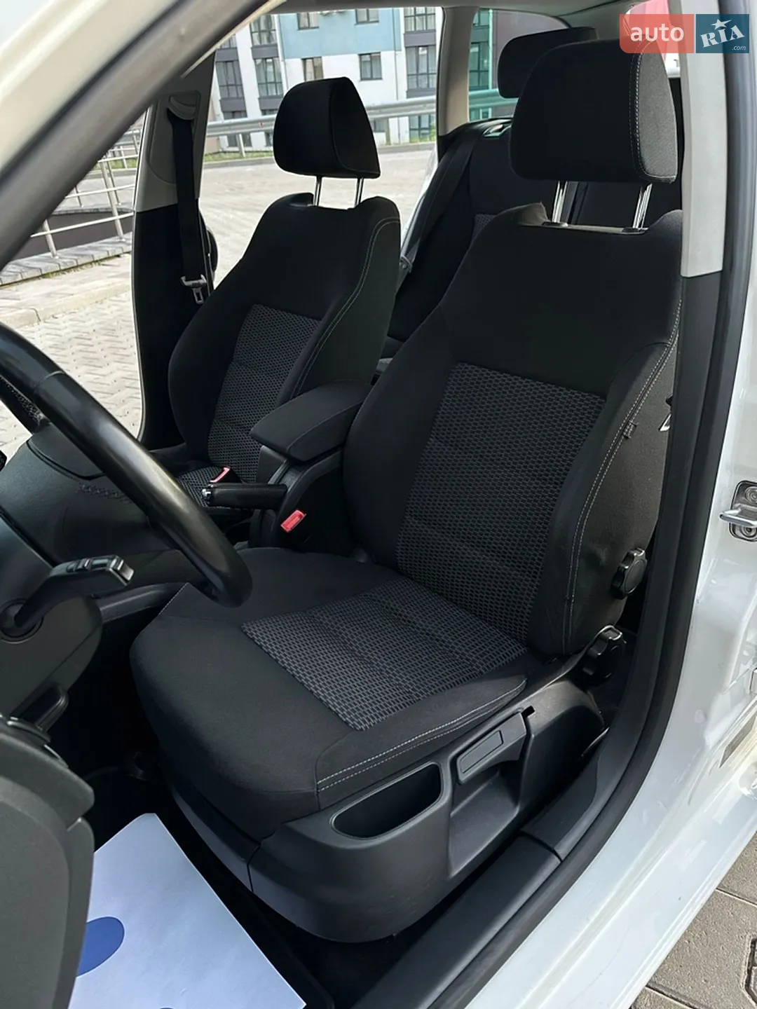 2012 Skoda Octavia - мініатюра 20
