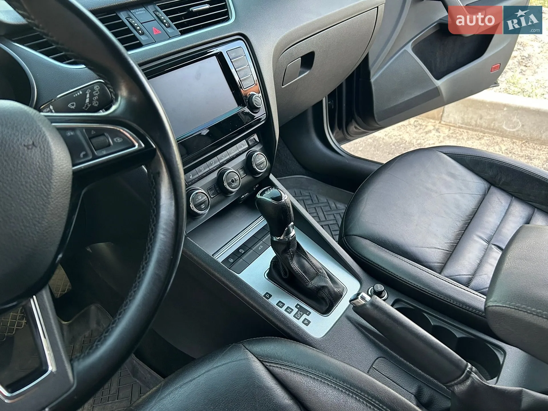 2016 Skoda Octavia - мініатюра 19