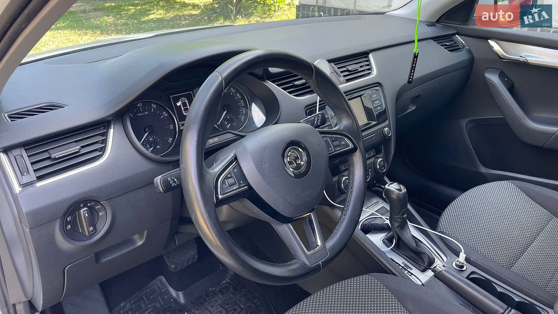 2017 Skoda Octavia - мініатюра 8
