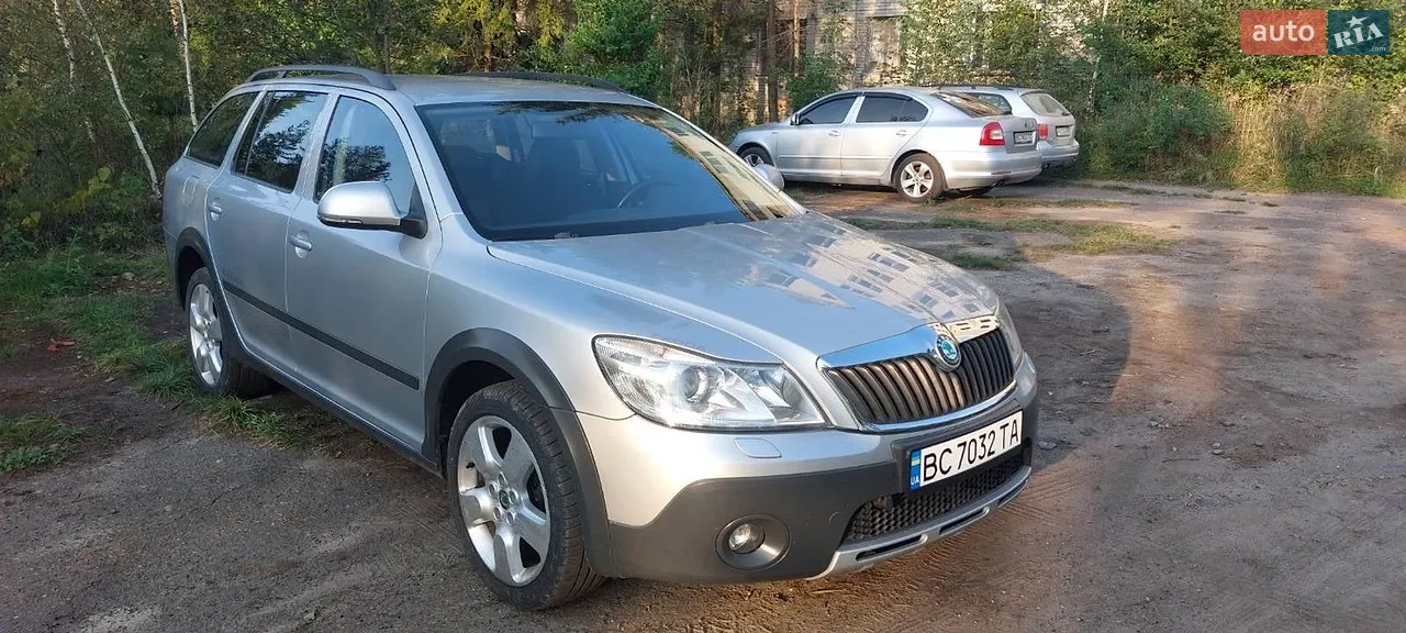 2010 Skoda Octavia - мініатюра 20