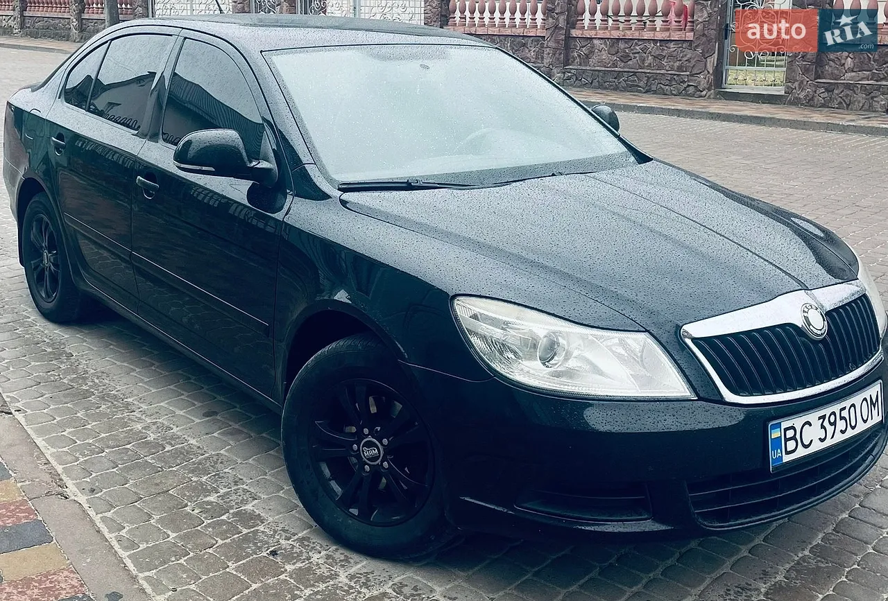2010 Skoda Octavia - мініатюра 15