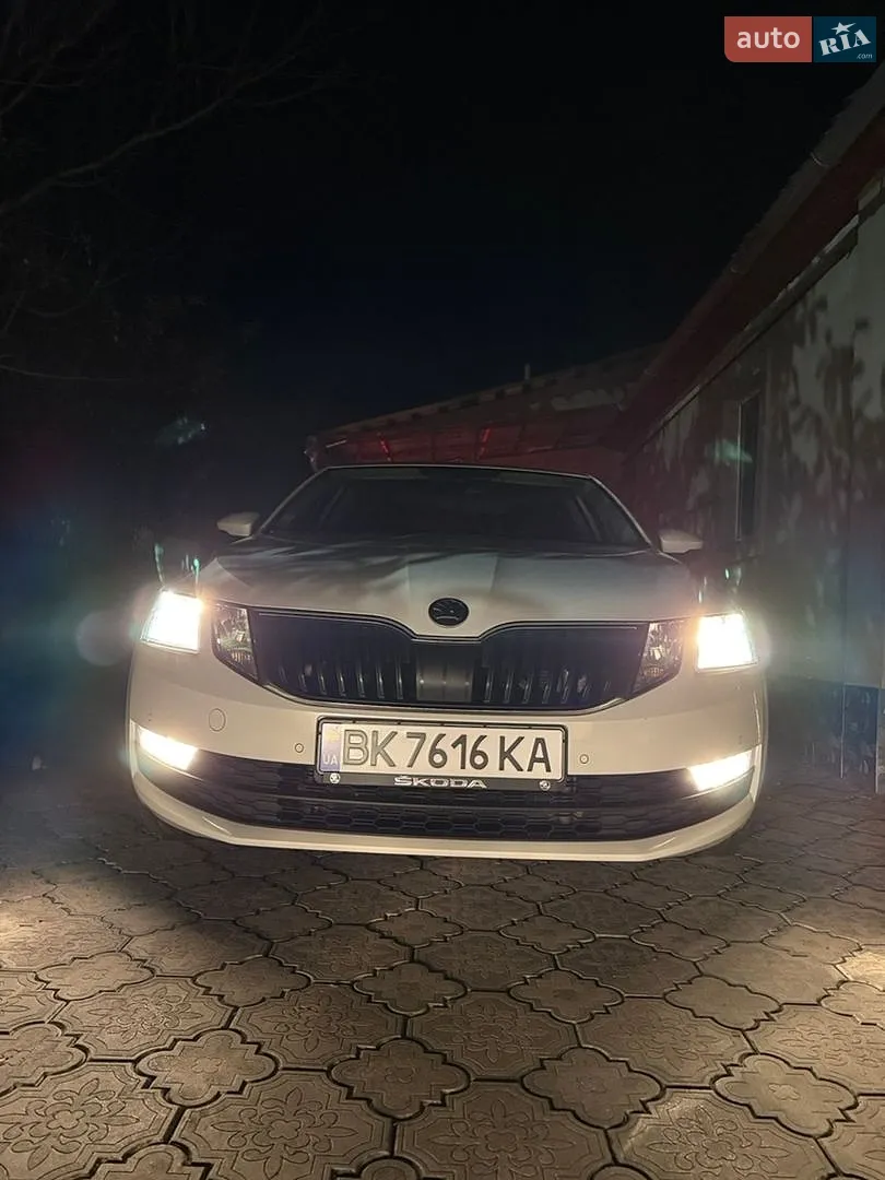 2019 Skoda Octavia - мініатюра 8