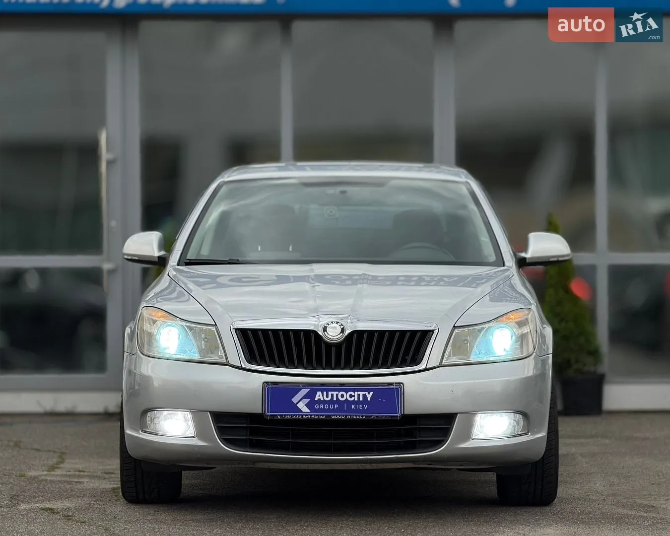 2010 Skoda Octavia - фото 1