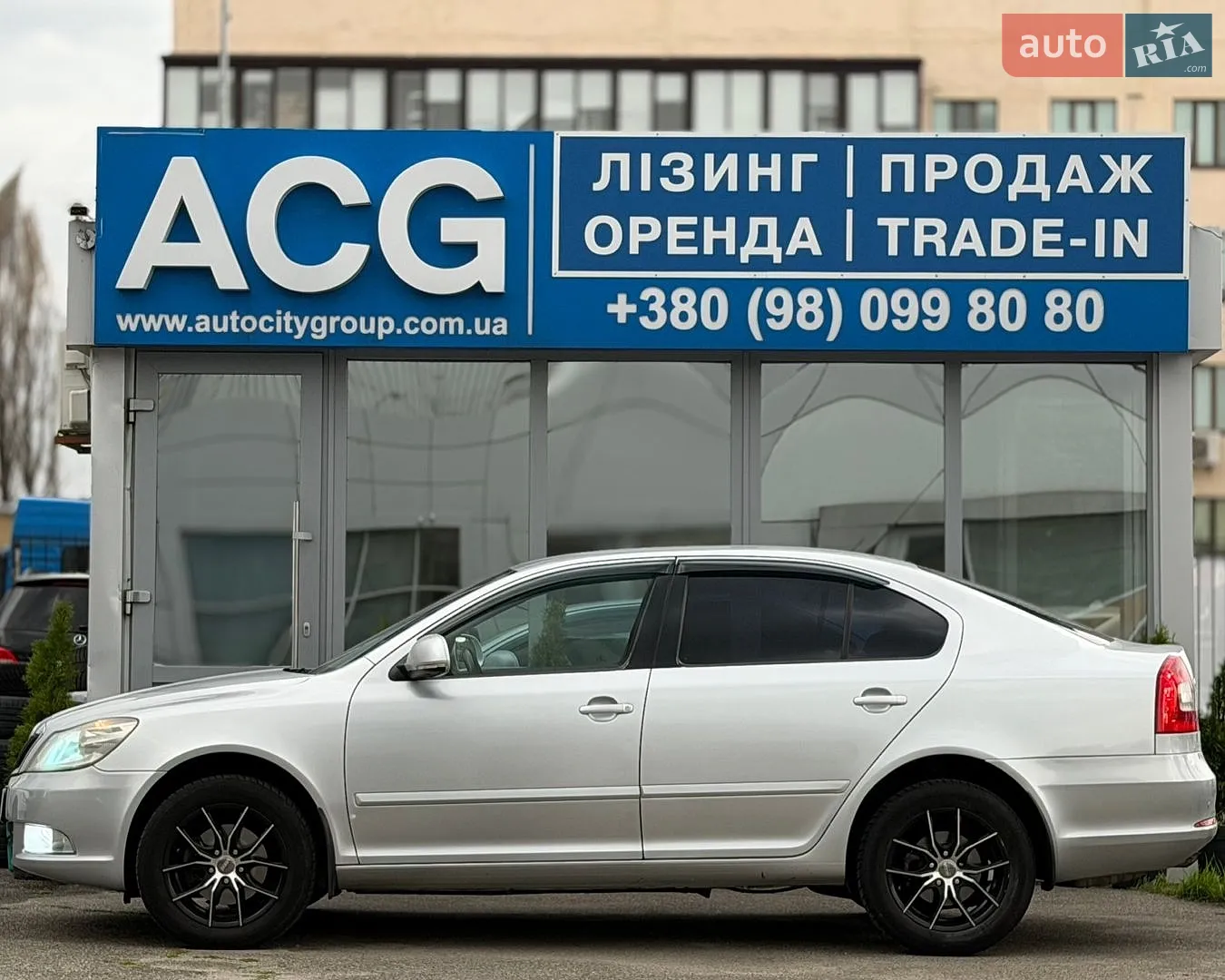 2010 Skoda Octavia - мініатюра 6