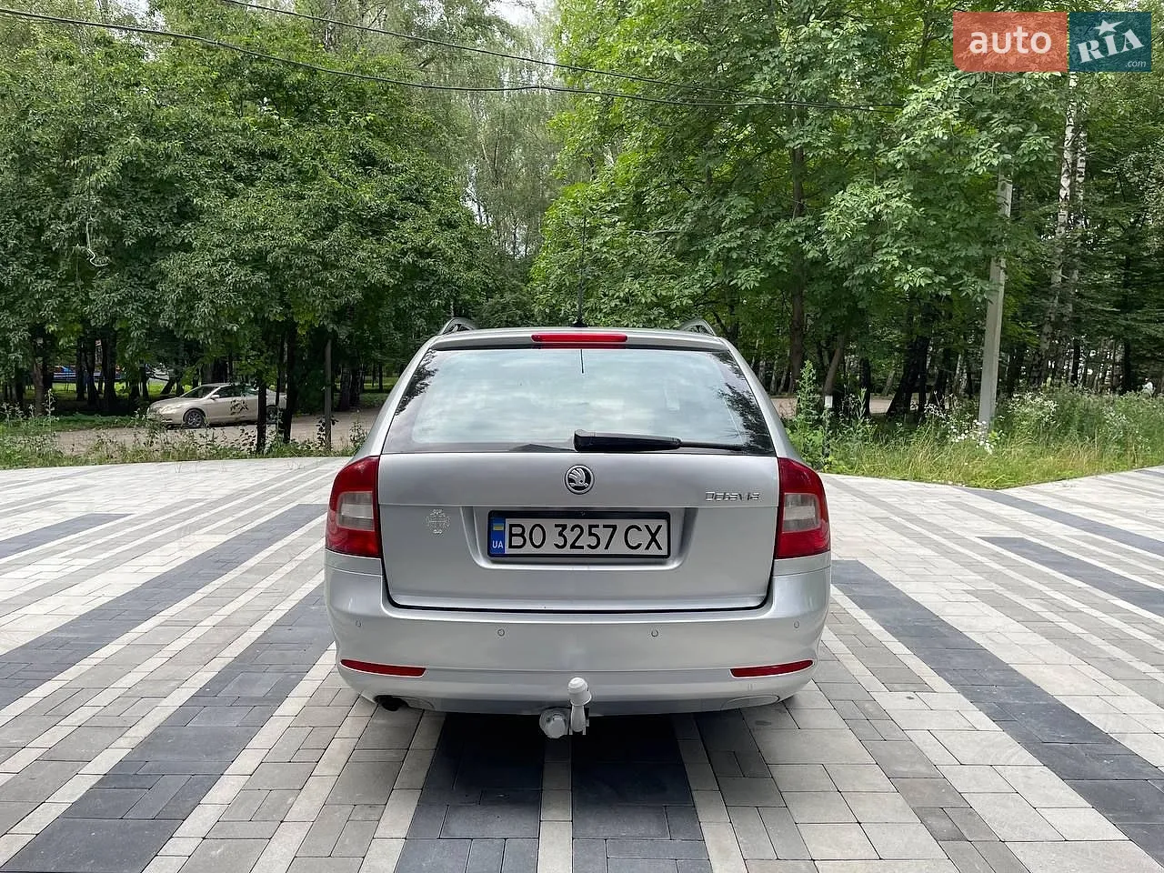 2010 Skoda Octavia - мініатюра 18