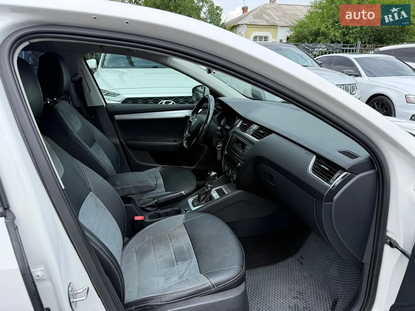 2013 Skoda Octavia - мініатюра 10