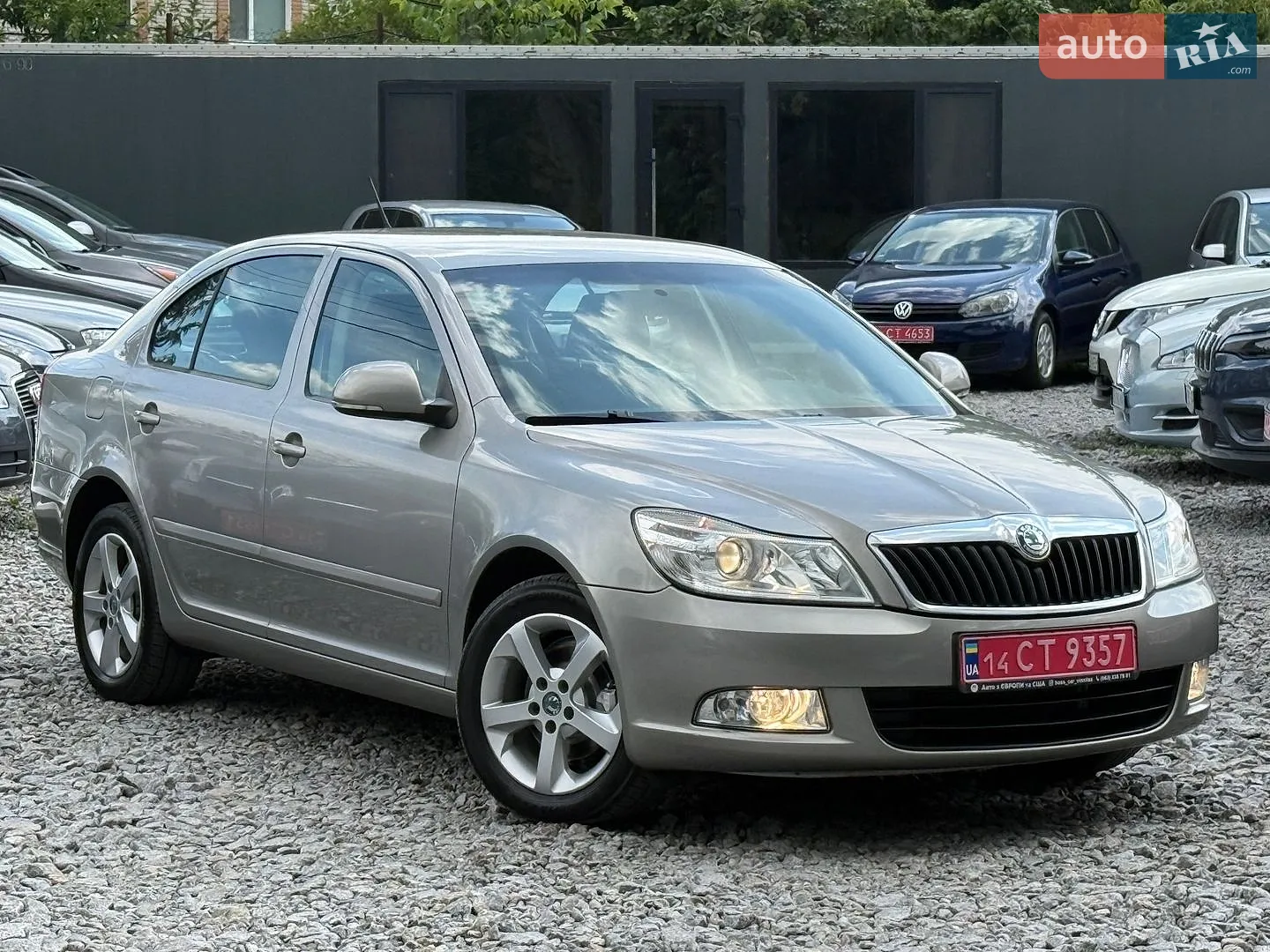 2011 Skoda Octavia - мініатюра 2