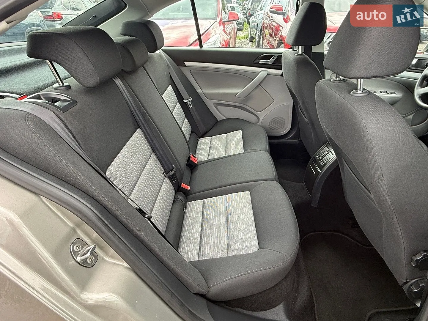 2011 Skoda Octavia - мініатюра 20