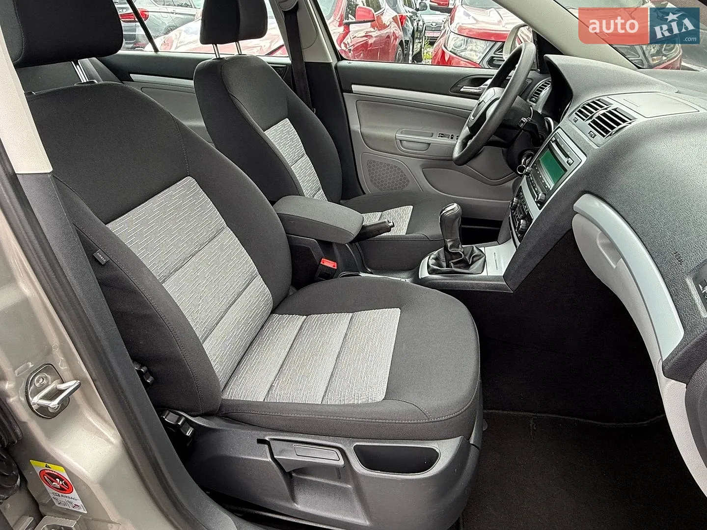 2011 Skoda Octavia - мініатюра 22