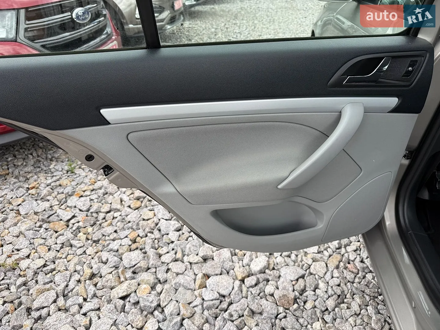 2011 Skoda Octavia - мініатюра 27