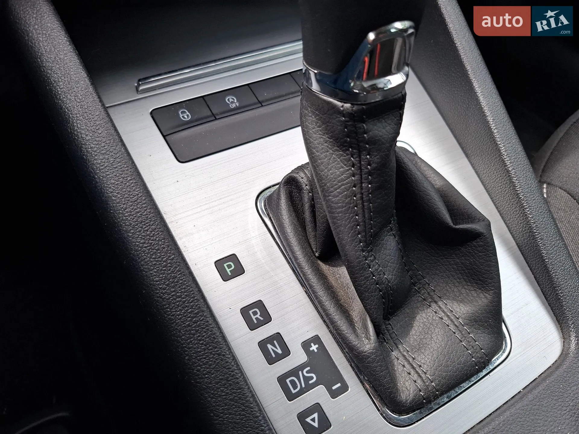 2017 Skoda Octavia - мініатюра 13