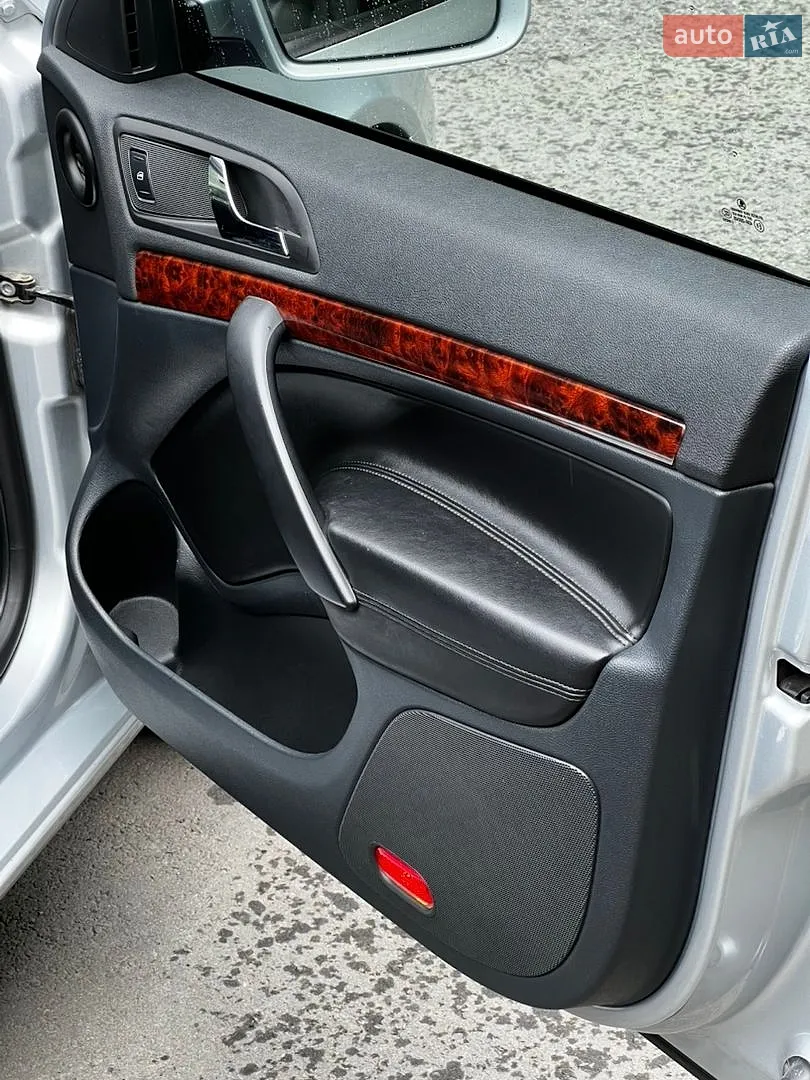 2011 Skoda Octavia - мініатюра 16