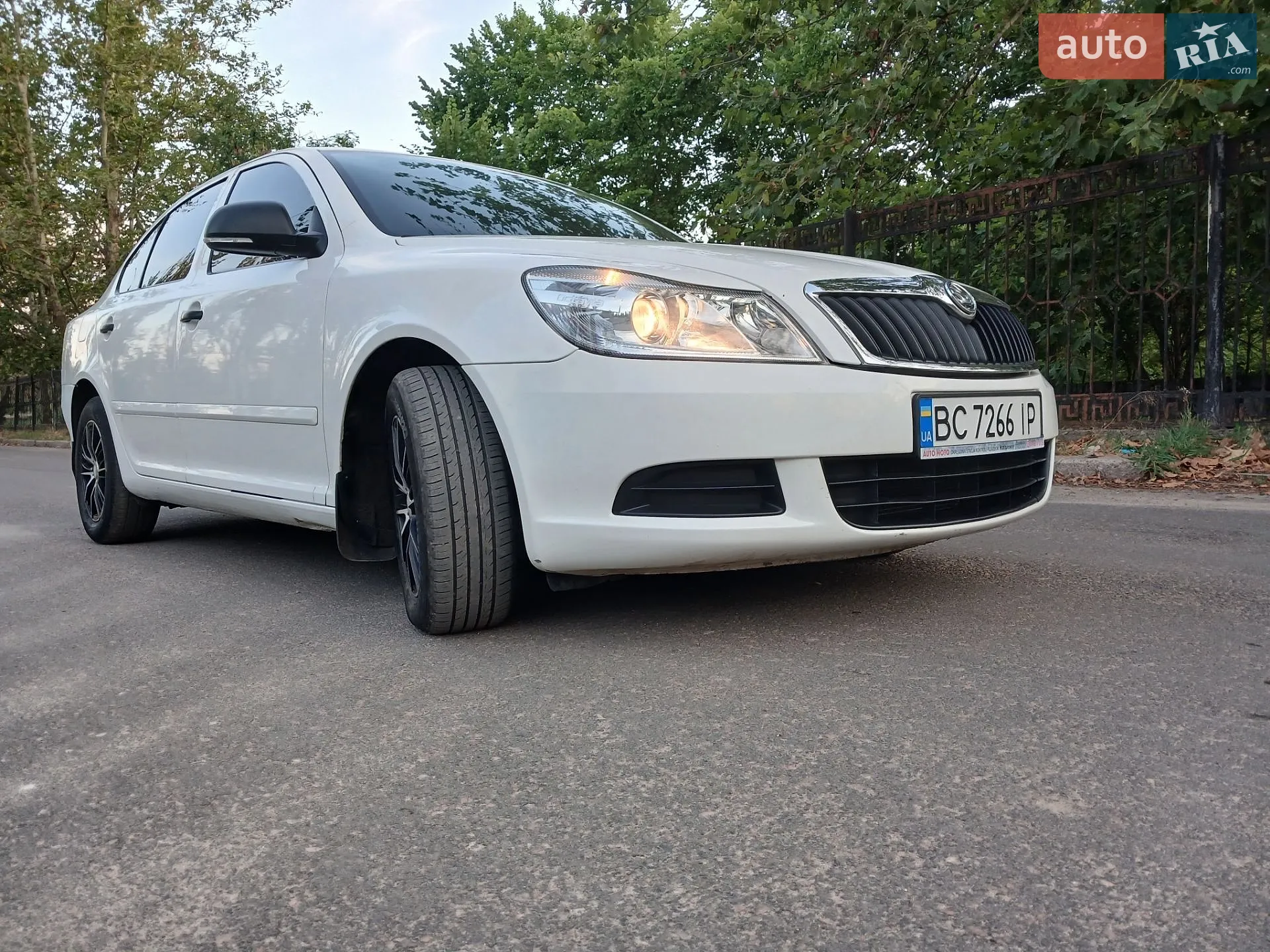 2010 Skoda Octavia - мініатюра 18