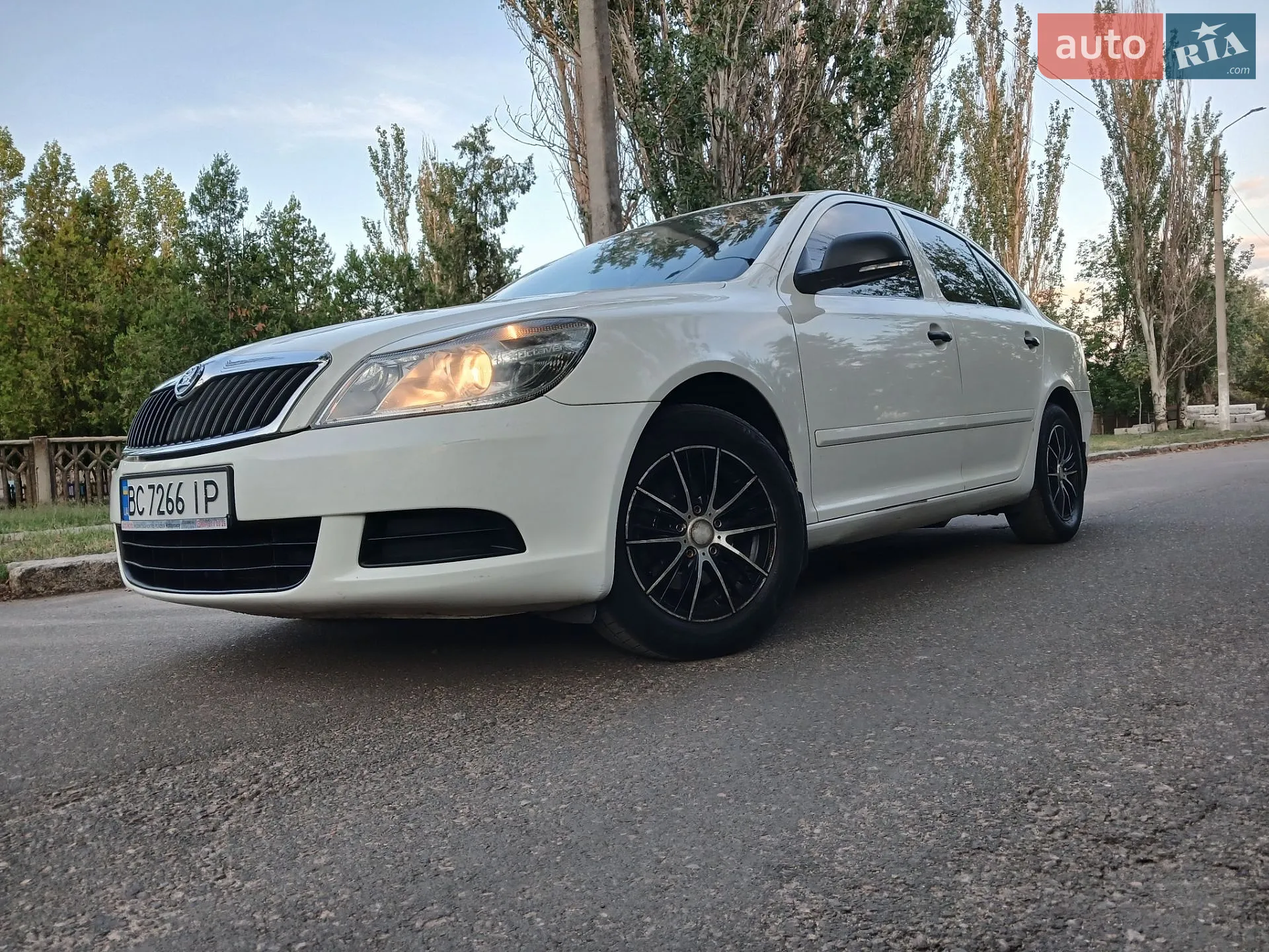 2010 Skoda Octavia - мініатюра 25
