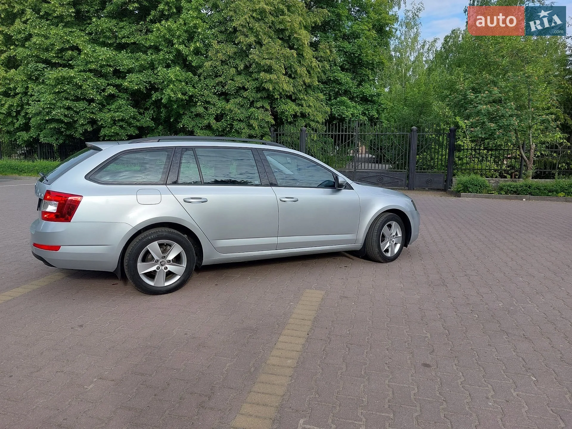 2016 Skoda Octavia - мініатюра 4