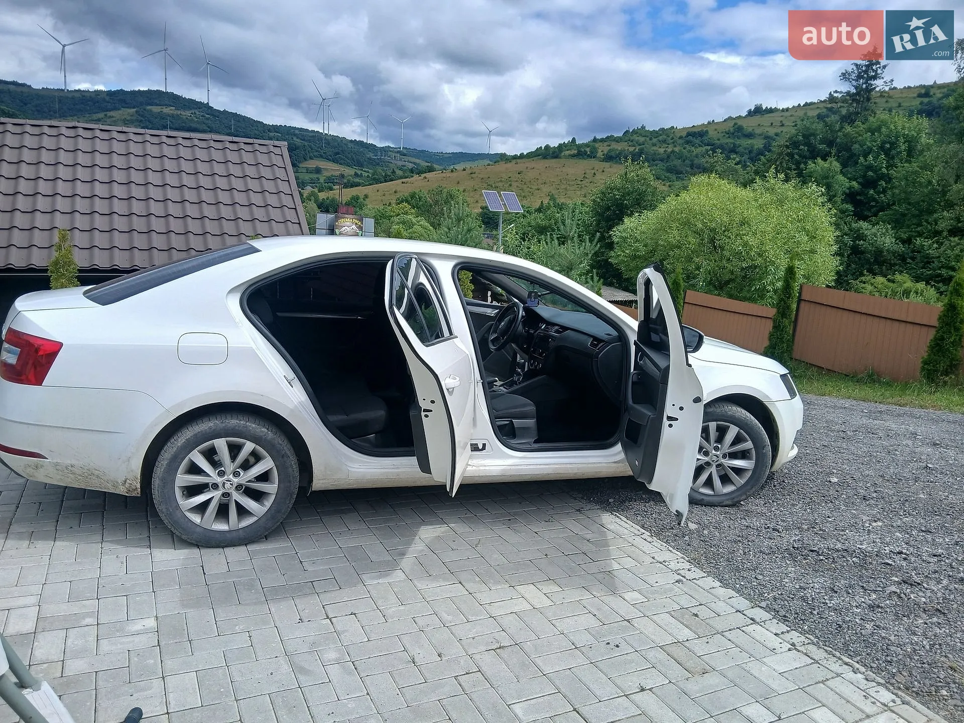 2017 Skoda Octavia - мініатюра 2