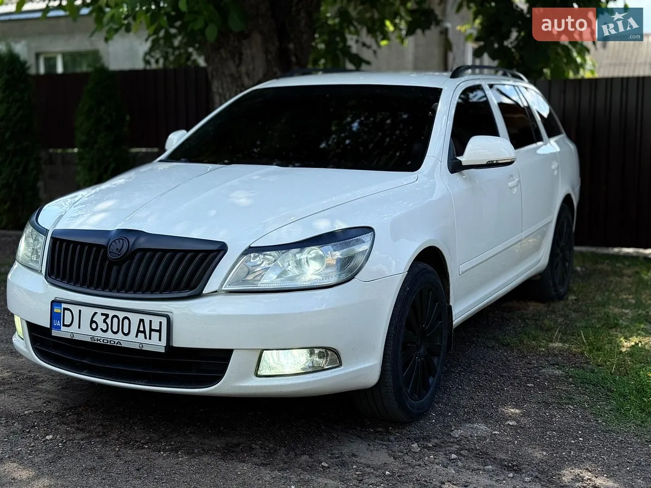 2010 Skoda Octavia - мініатюра 19