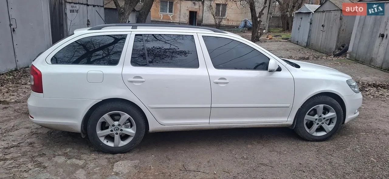2011 Skoda Octavia - мініатюра 21