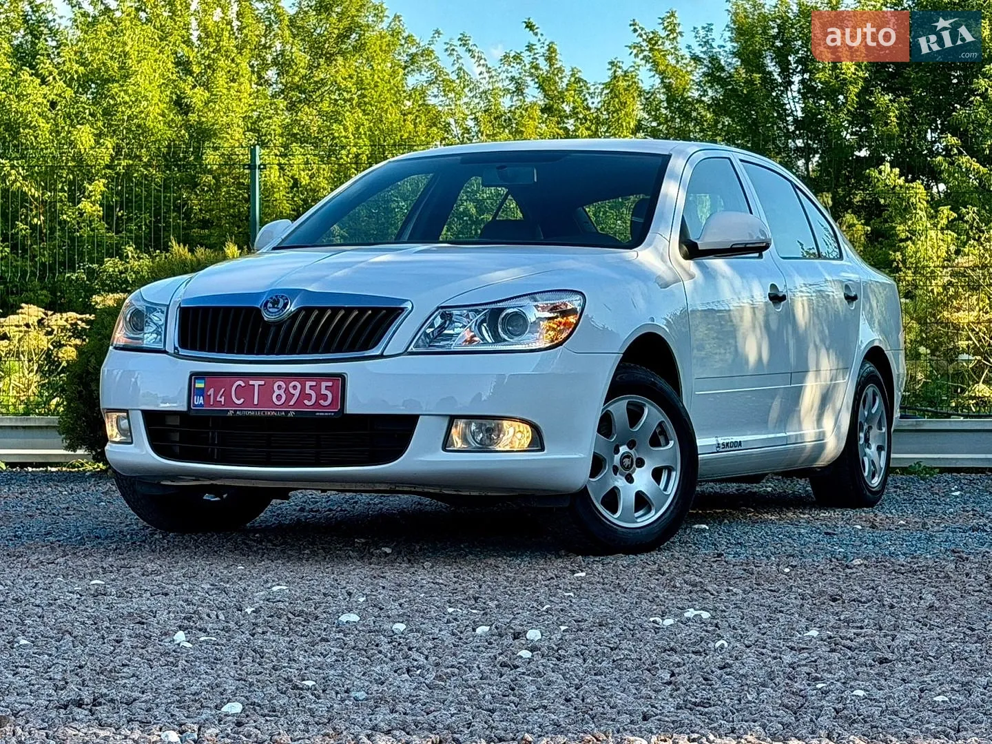 Skoda Octavia 2010 VIN TMBDT21Z1B8010350 фото оголошення 4 з 18