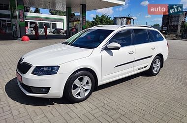 Универсал Skoda Octavia 2015 в Житомире