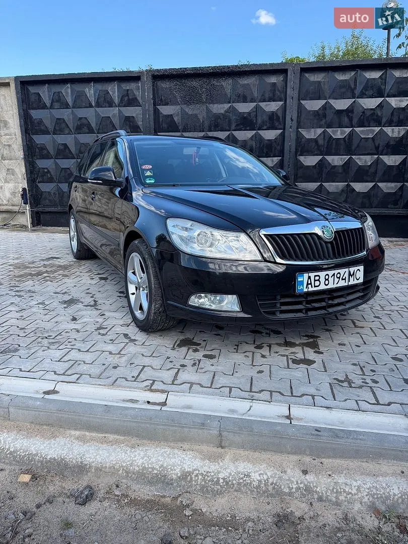 2011 Skoda Octavia - фото 1