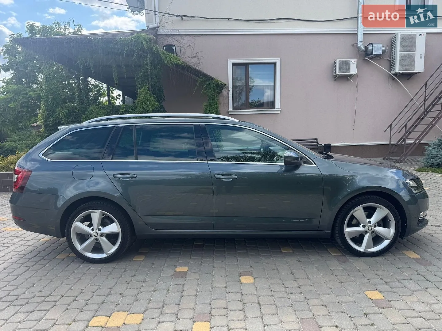 2019 Skoda Octavia - мініатюра 21