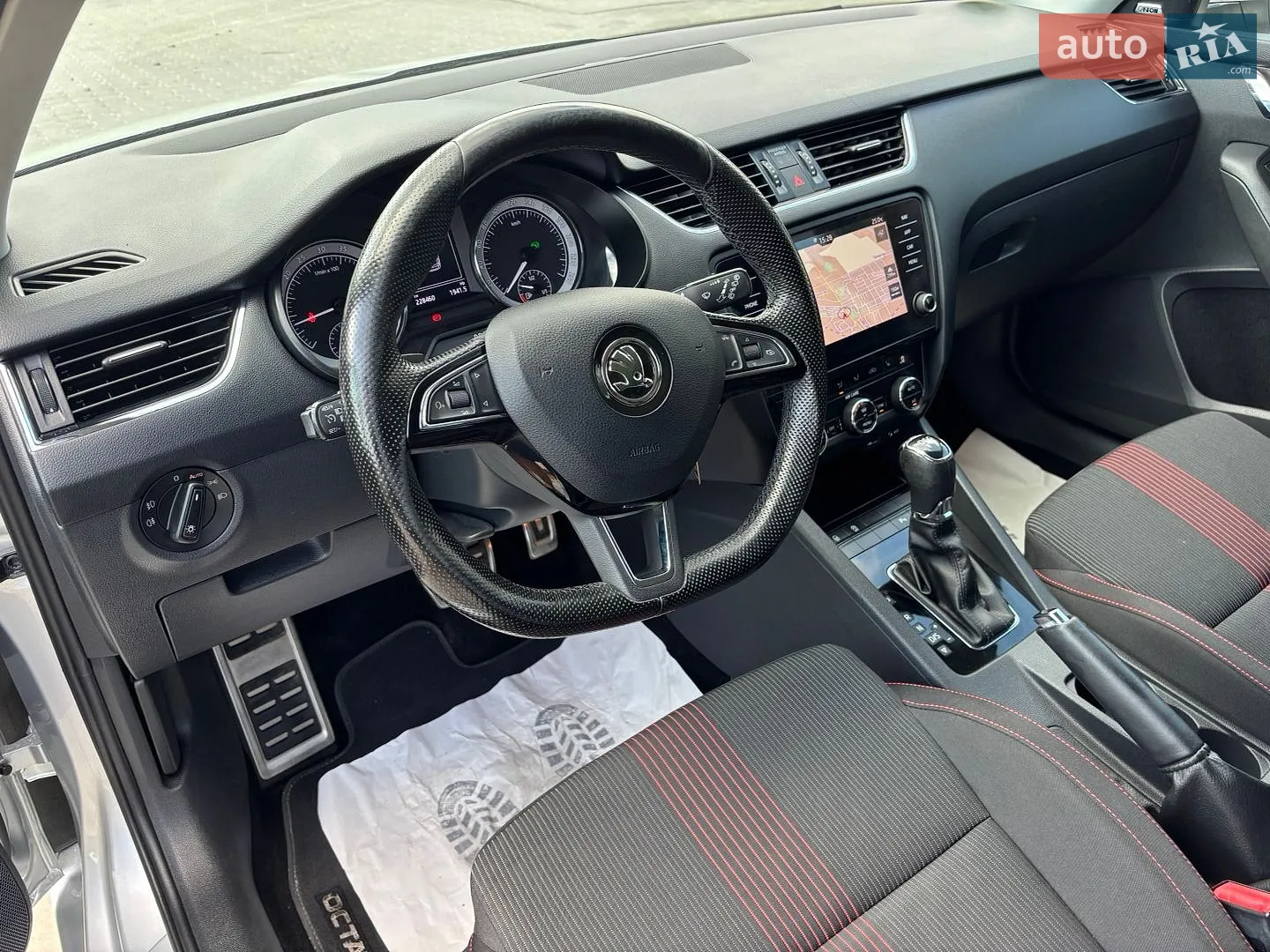 2017 Skoda Octavia - мініатюра 24