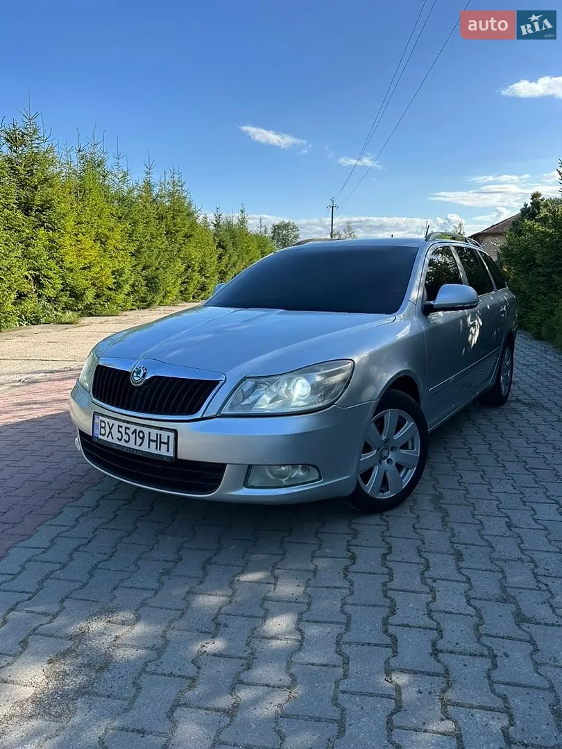 2010 Skoda Octavia - фото 1