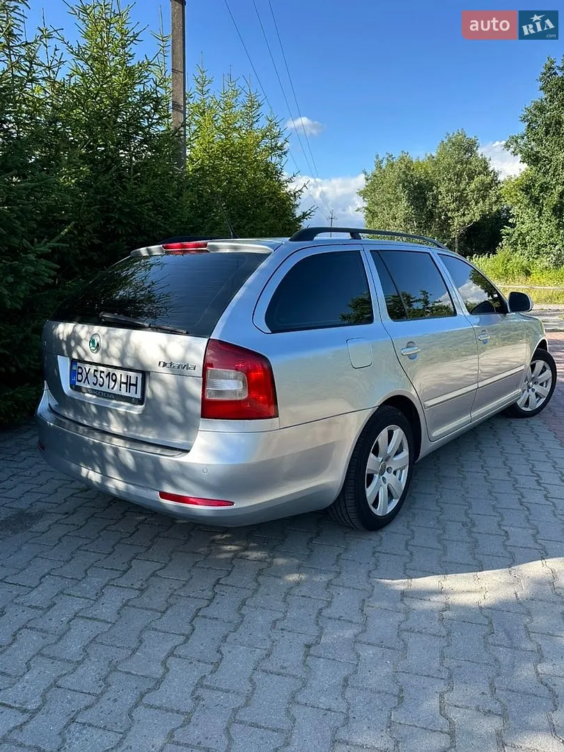 2010 Skoda Octavia - мініатюра 5