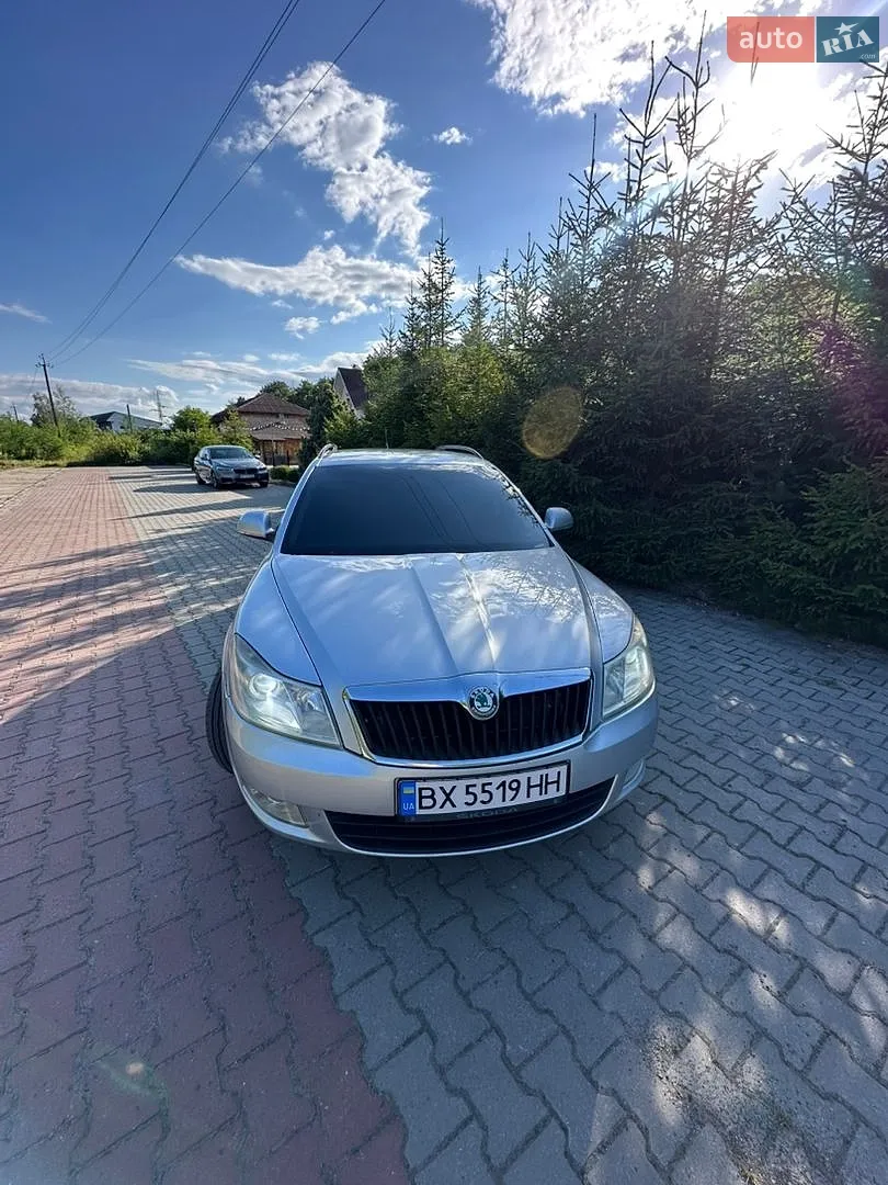 2010 Skoda Octavia - мініатюра 6
