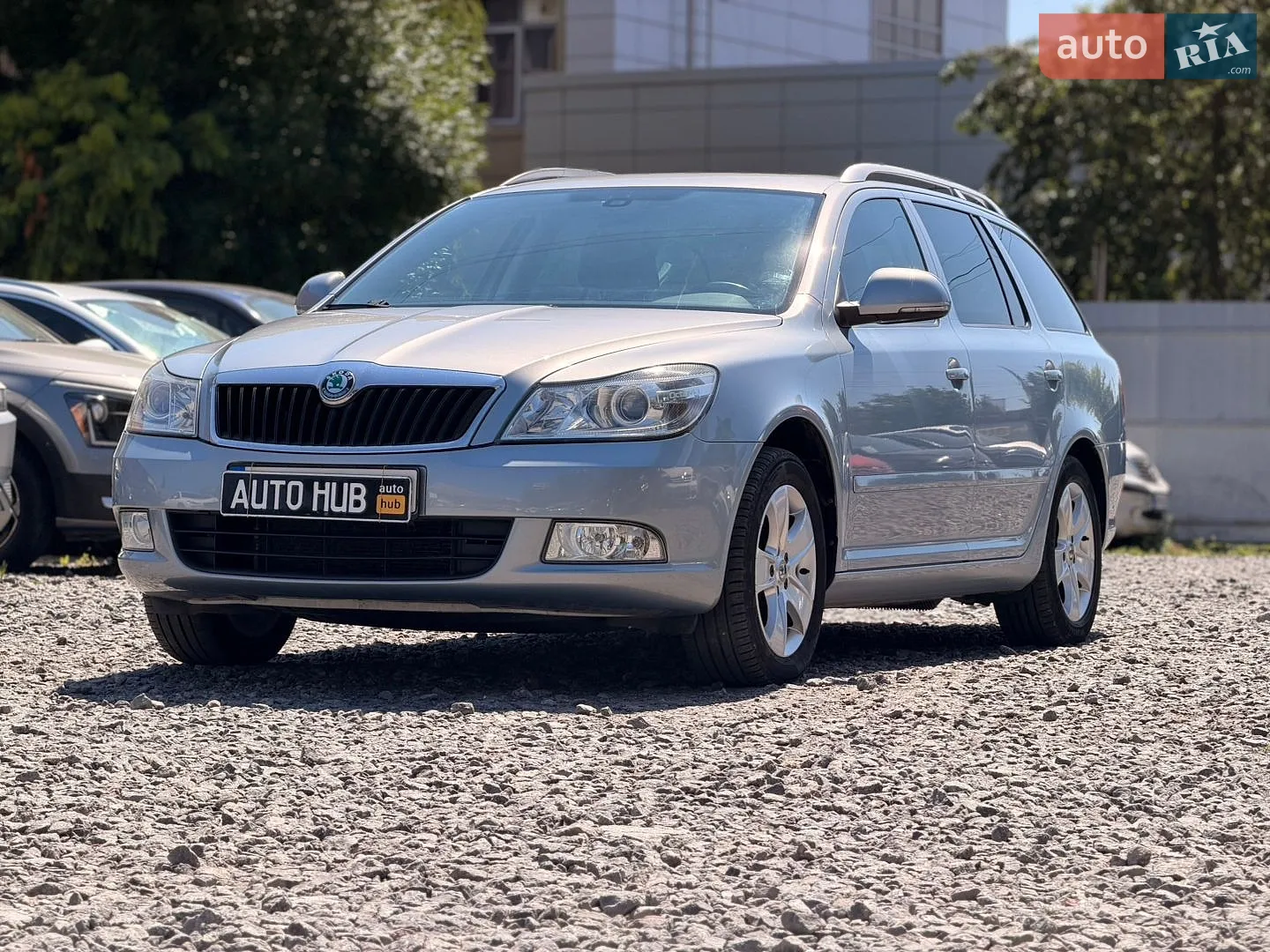2011 Skoda Octavia - мініатюра 2
