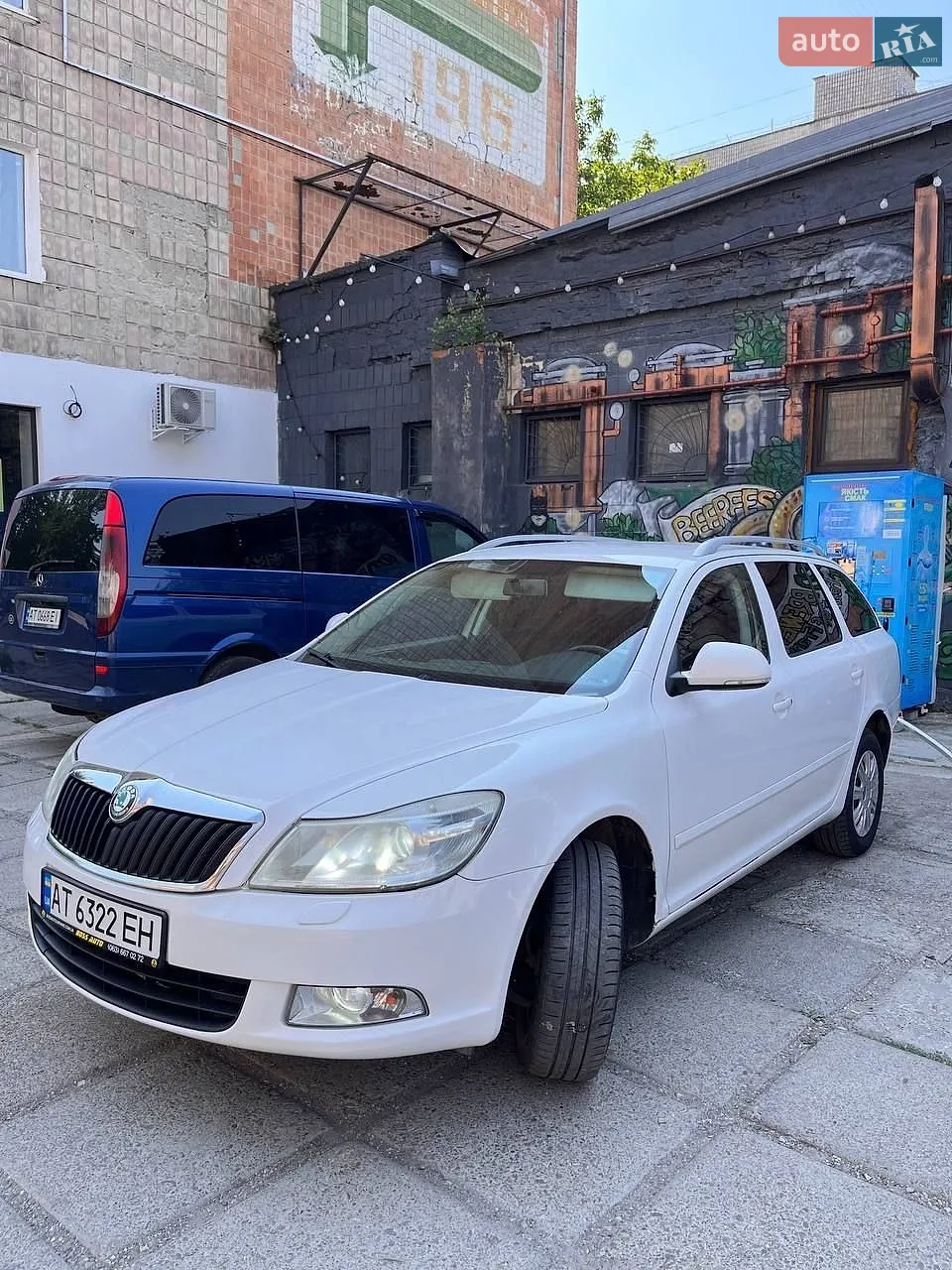 2011 Skoda Octavia - мініатюра 2