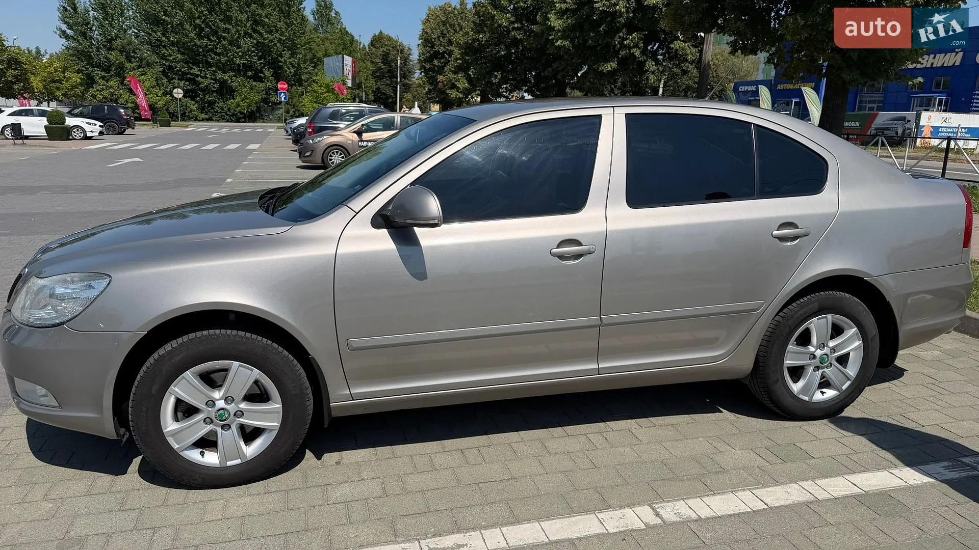 2010 Skoda Octavia - мініатюра 7
