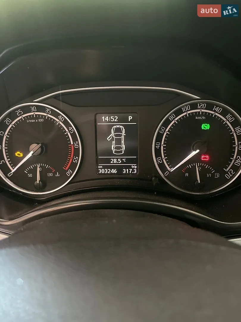 2010 Skoda Octavia - мініатюра 16