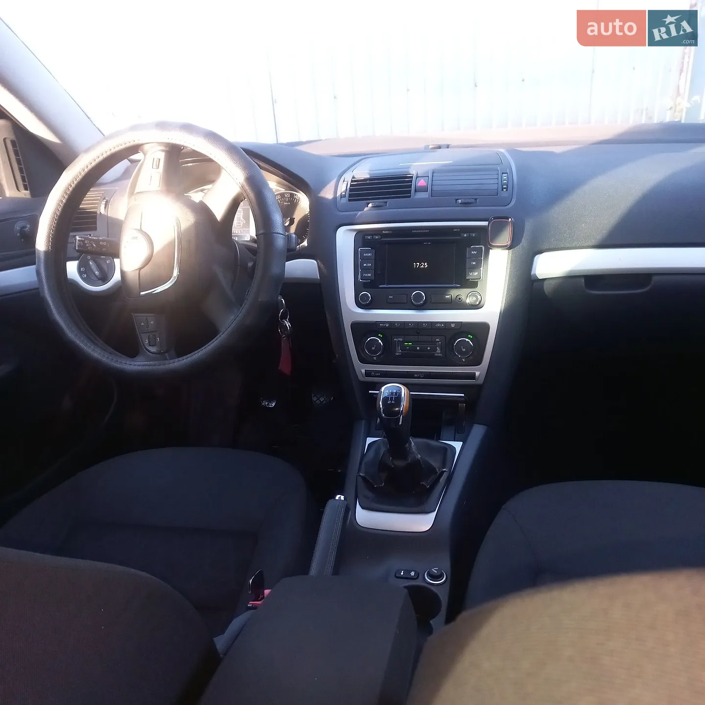 2011 Skoda Octavia - фото 1