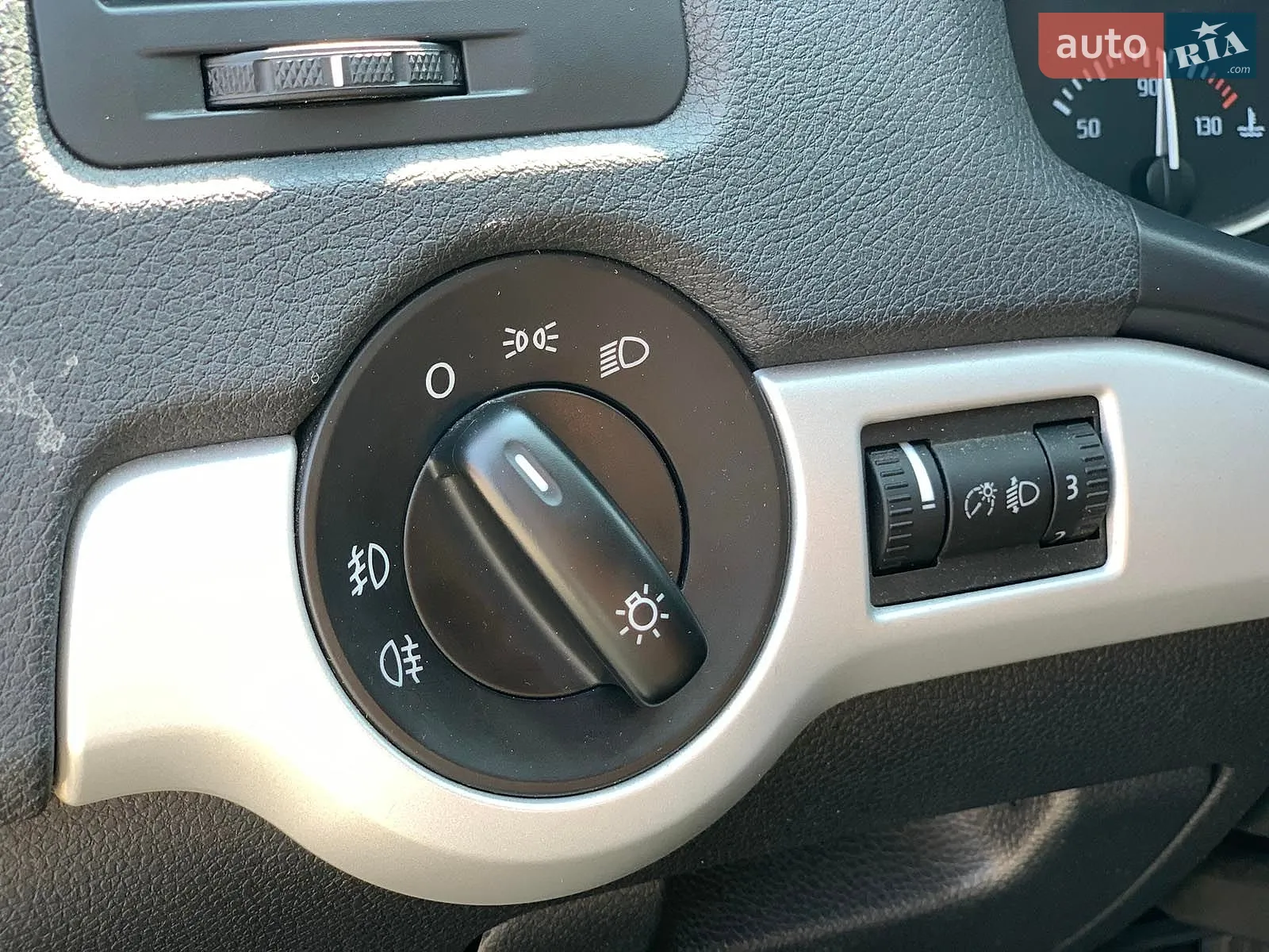 2011 Skoda Octavia - мініатюра 19
