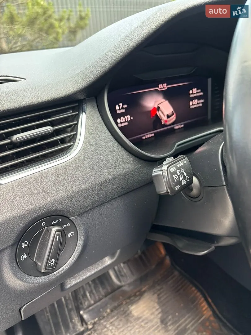 2018 Skoda Octavia - мініатюра 12