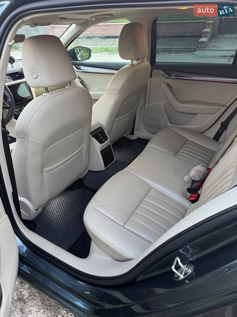 2019 Skoda Octavia - мініатюра 15