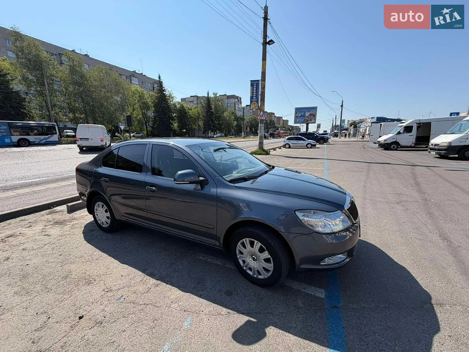 2010 Skoda Octavia - мініатюра 3