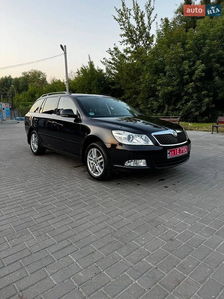 2010 Skoda Octavia - мініатюра 30