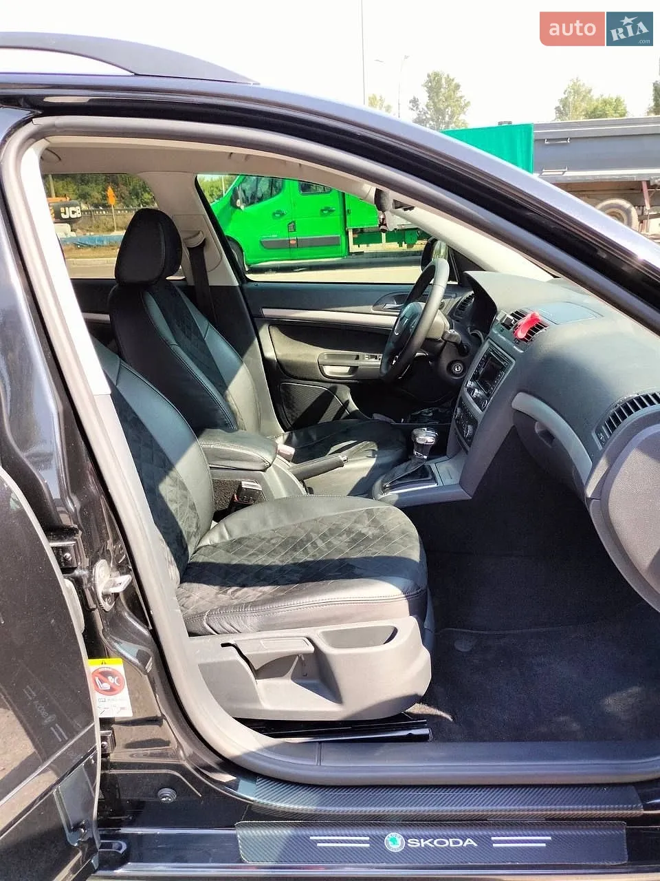 2012 Skoda Octavia - мініатюра 27