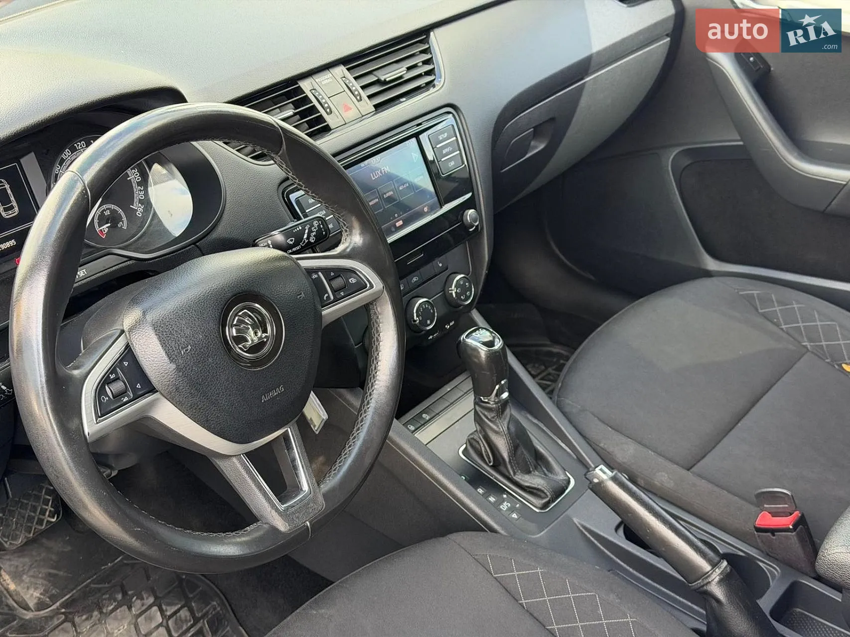 2017 Skoda Octavia - мініатюра 7