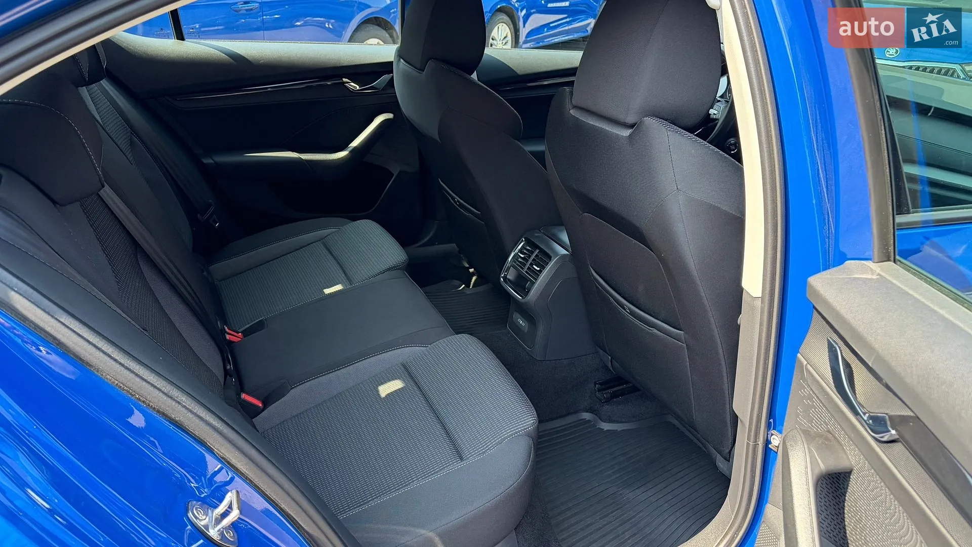 2021 Skoda Octavia - мініатюра 8