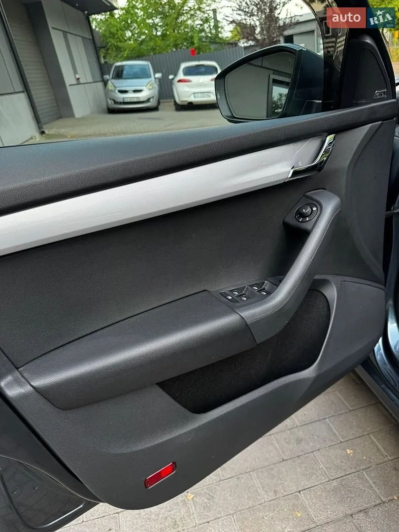 2015 Skoda Octavia - мініатюра 14