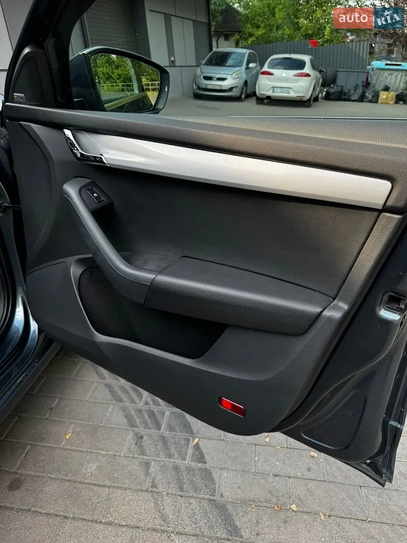 2015 Skoda Octavia - мініатюра 24