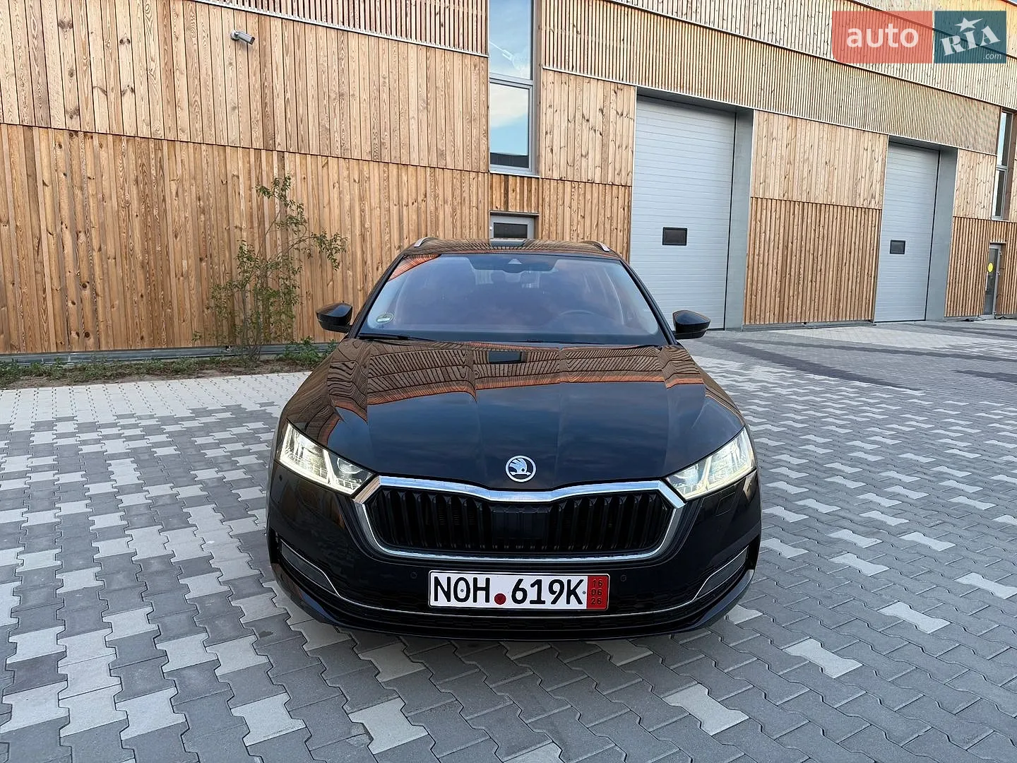 2020 Skoda Octavia - мініатюра 2