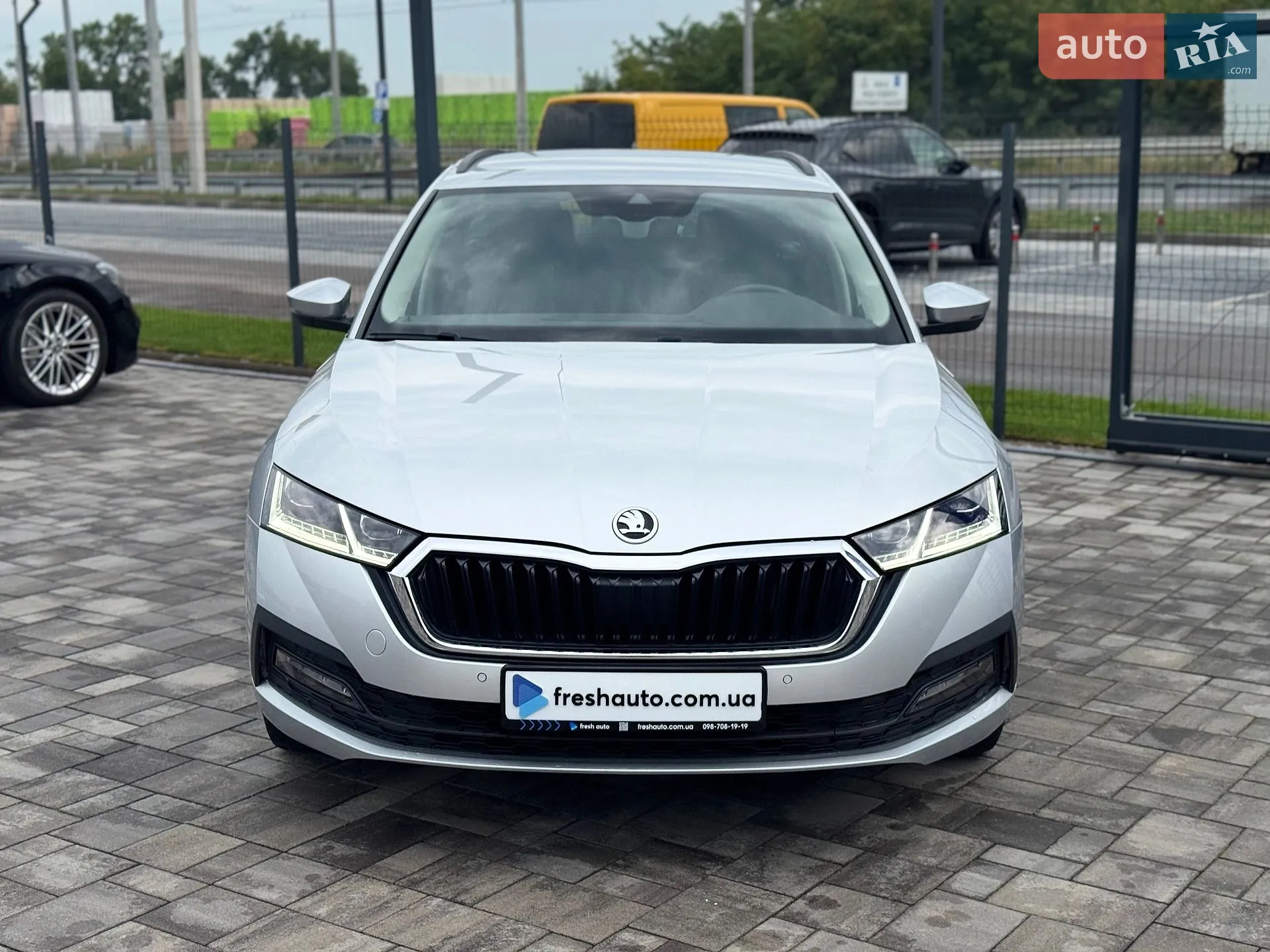 2022 Skoda Octavia - мініатюра 2