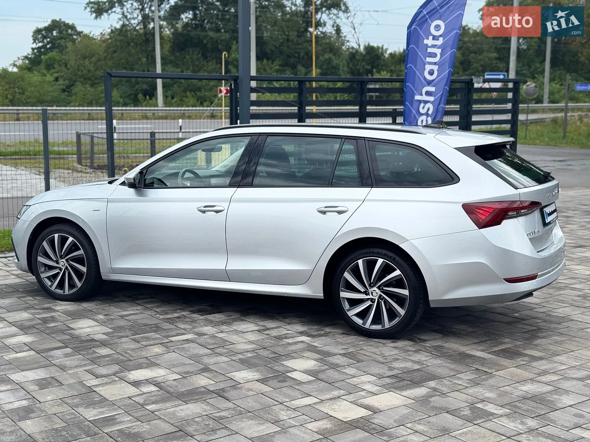 2022 Skoda Octavia - мініатюра 9