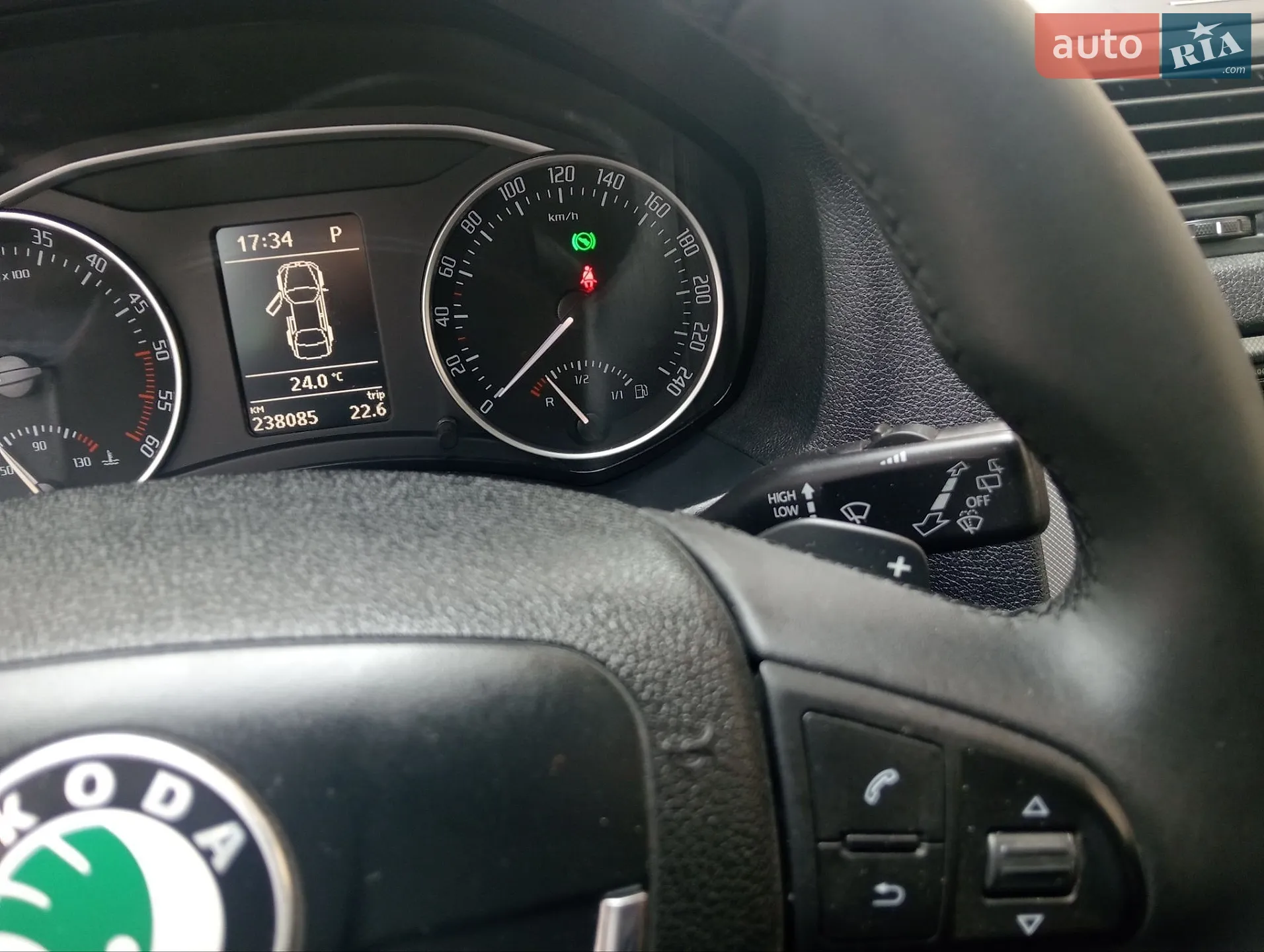 2011 Skoda Octavia - мініатюра 32