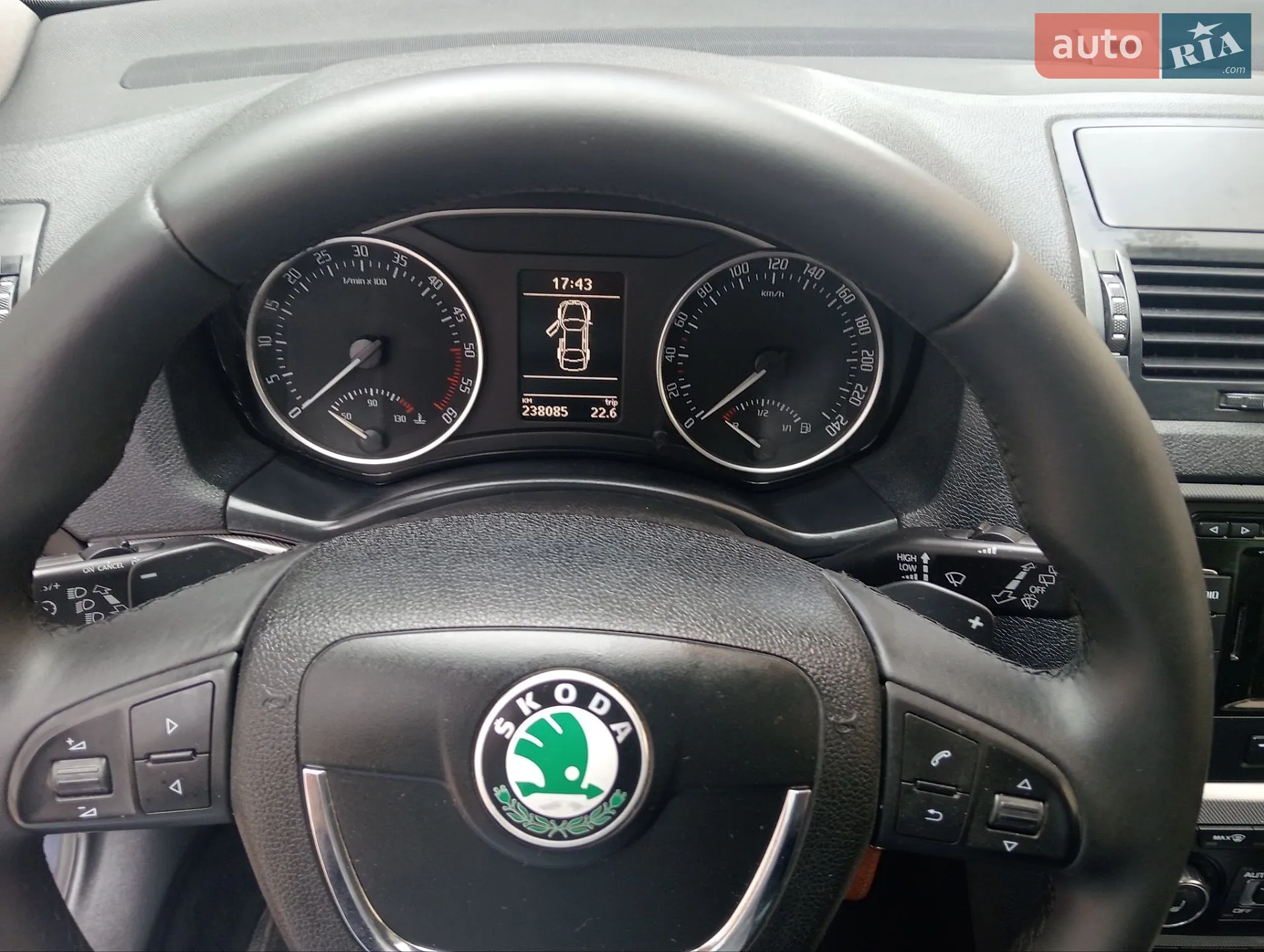 2011 Skoda Octavia - мініатюра 31